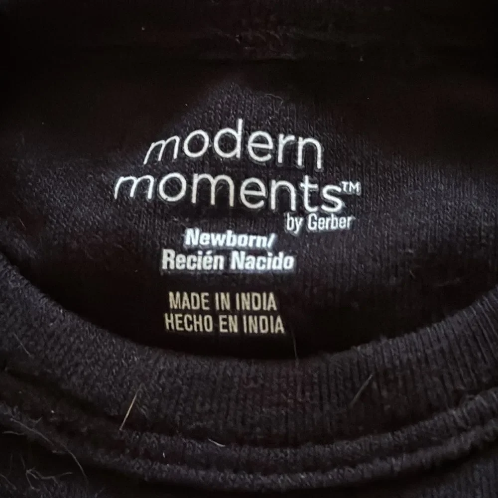 Gerber Modern Moments Baby Romper Size Newborn One-Piece Bodysuit Outfit